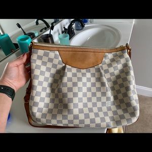 Louis Vuitton Damier Azur Saricusa MM crossbody